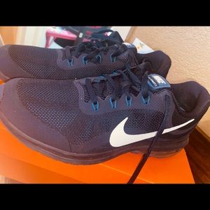 Nike max dnasty2 EUC